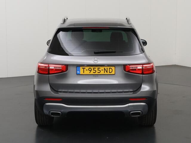 Mercedes-Benz GLB-Klasse 180 Business Solution Luxury | Stoelverwarming | Widescreen | Navigatie