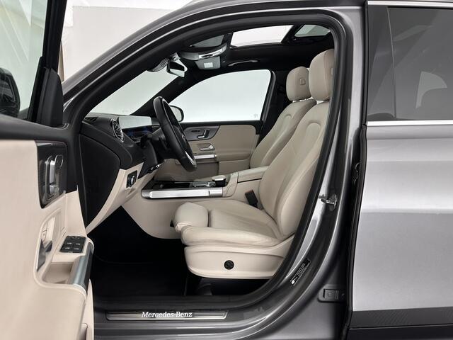 Mercedes-Benz GLB-Klasse 180 Business Solution (INCL-BTW) *PANO | ADAPTIVE-CRUISE | LEATHER | FULL-LED | BLINDSPOT | MEMORY-PACK | AMBIENTLIGHT | HEATED-SPORTSEATS | WIDESCREEN-DIGICOCKPIT | DAB+ | NAVI-FULLMAP | CAMERA | PRIVACYGLASS |