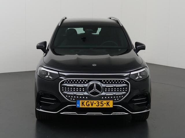 Mercedes-Benz GLB-Klasse 250+ Business Solution AMG 85.5 kWh | 29-07-2026 Beschikbaar | Panoramadak | Stoelverwarming | LED koplampen | AMG-Line | Sportstoelen |
