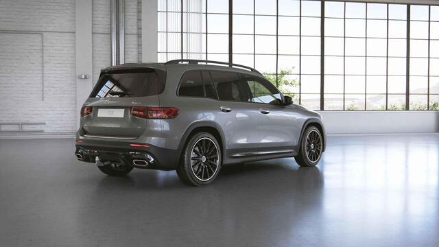Mercedes-Benz GLB-Klasse 250 4MATIC Premium Plus | AMG | Night | Trekhaak | Panoramadak | Burmester | Memory | Multispaaks lichtmetalen velgen |