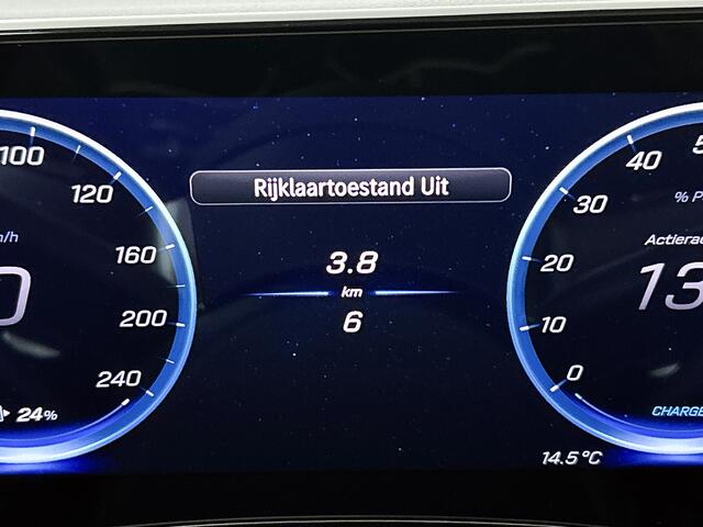 Mercedes-Benz GLB-Klasse 250+ Business Solution AMG 7p. 85.5 kWh | Premium pakket | Nightpakket | Parkeerpakket | Warmtewerend, donkergetint glas | Vast panoramadak | GUARD 360° | 19" vijfspaaks lichtmetalen AMG-velgen |