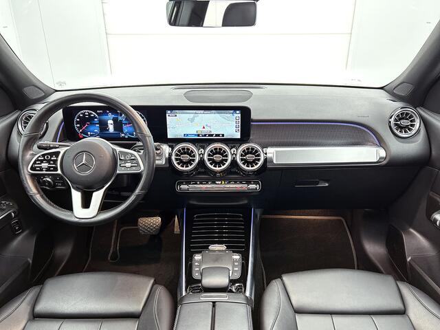Mercedes-Benz GLB-Klasse 200 automaat Luxury 7-persoons | Trekhaak | Panorama schuifdak | MultiBeam Led | Lederlook + Memory Seats | Keyless Go| 360gr camera | Inclusief 24 maanden Mercedes-Benz Certified garantie voor Europa.