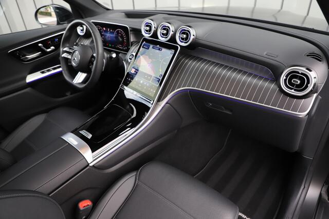 Mercedes-Benz GLC-KLASSE 400e AMG 4-Matic | 381PK | Massage | Head-up | Keyles-go | Sfeerverlichting | Burmester | Digital-light | Distronic+ | Stuurwielverw. | 2024.
