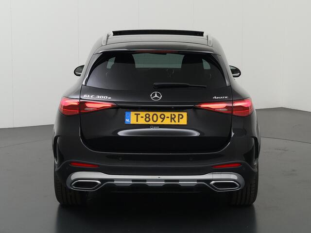 Mercedes-Benz GLC-KLASSE 300e 4MATIC AMG Line | Panoramadak | Trekhaak | Distronic |