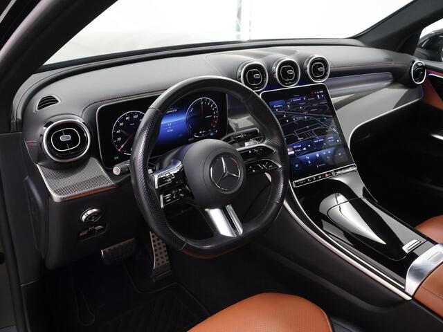 Mercedes-Benz GLC-KLASSE 300e 4MATIC AMG Line | Panoramadak | Trekhaak | Distronic |