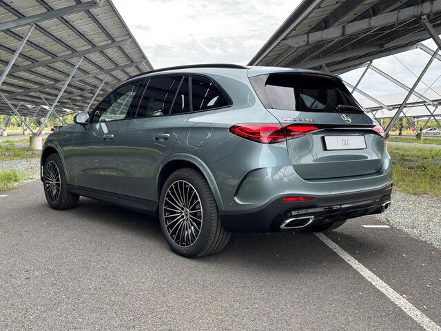 Mercedes-Benz GLC-KLASSE 300e 4MATIC Sport Edition | Night | Panoramadak | Trekhaak | 360 camera | Digital light | Sfeerverlichting |