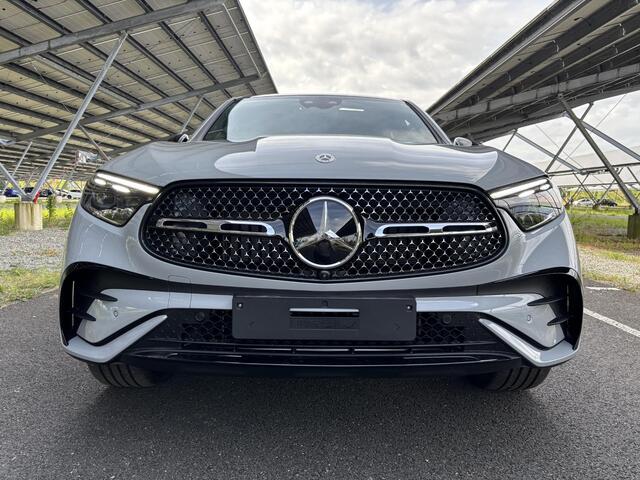 Mercedes-Benz GLC-KLASSE 300 e 4MATIC Coupé Sport Edition | AMG | Night | Panoramadak | Trekhaak | Rijassistentiepakket | Keyless | Memory | Treeplanken |