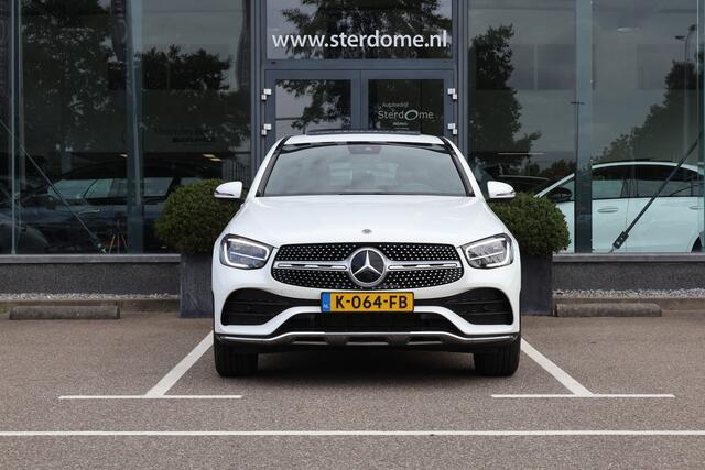 Mercedes-Benz GLC-KLASSE Coupé 200 4MATIC l AMG l Facelift l Schuif - Kanteldak l Camera l MBUX l Stoelverwarming l Parkeer pakket l LED l Elektr. bedienbare achterklep l Airconditioning l Stoelcomfort pakket l UNIEKE KM STAND.