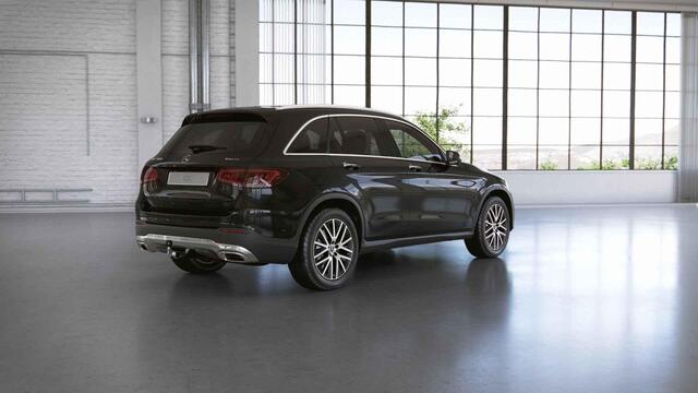 Mercedes-Benz GLC-KLASSE 300e 4MATIC Business Solution Luxury | Trekhaak | Burmester | Panoramadak | Lederen bekleding | Widescreen |