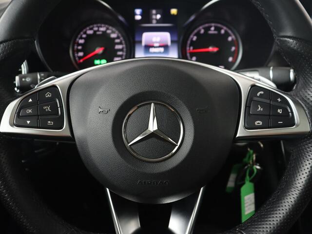 Mercedes-Benz GLC-KLASSE 250 4Matic AMG Night | Panoramadak | Adaptive cruise | 360 Camera | Leder/Alcantara | Stoelverwarming | Navigatie | Full LED | Park Assist