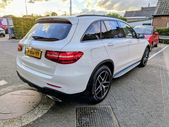 Mercedes-Benz GLC-KLASSE 250 4MATIC AMG Line ,Trekhaak,Pano Dak,Burmeister.