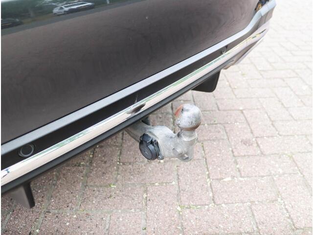 Mercedes-Benz GLC-KLASSE 220d 4MATIC Premium Plus | Burmester | Trekhaak | Leder