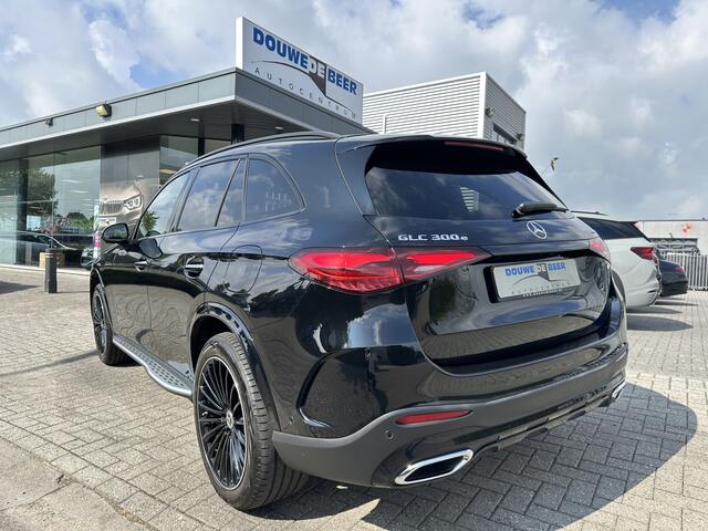 Mercedes-Benz GLC-KLASSE 300e 4MATIC AMG Line Pano-Dak | Night | Burmester | Keyless | 360-Camera | Memory |