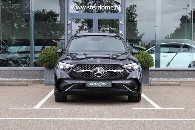 Mercedes-Benz GLC-KLASSE 300e 4MATIC Edition AMG line l Techniek pakket l Luchtvering l Massage I Panoramadak l Meesturende achteras l Memory l Sfeerverlichting l Distronic l Night Pakket l 360 gr Camera l DIGITAL LIGHT l Burmester 3 D l MBUX l Alarm klasse 3 l Smartphone integr