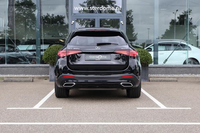 Mercedes-Benz GLC-KLASSE 300e 4MATIC Edition AMG line l Techniek pakket l Luchtvering l Massage I Panoramadak l Meesturende achteras l Memory l Sfeerverlichting l Distronic l Night Pakket l 360 gr Camera l DIGITAL LIGHT l Burmester 3 D l MBUX l Alarm klasse 3 l Smartphone integr