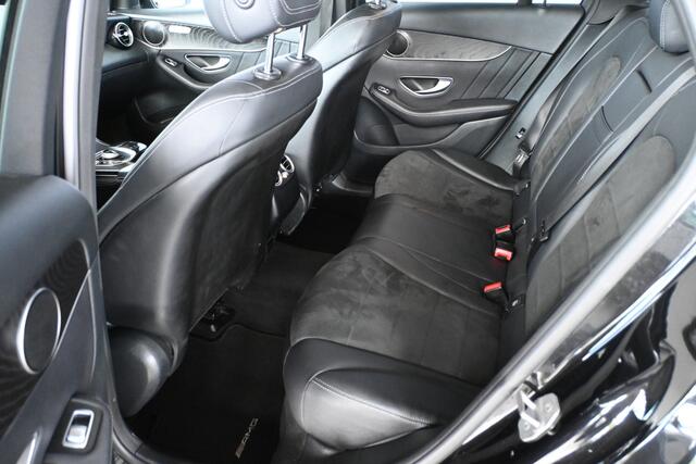 Mercedes-Benz GLC-KLASSE 350e 4MATIC Premium Plus AMG Clima Cruise control Panoramadak Leder Alcantara Navigatie Inruil Mogelijk