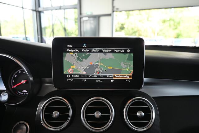 Mercedes-Benz GLC-KLASSE 350e 4MATIC Premium Plus AMG Clima Cruise control Panoramadak Leder Alcantara Navigatie Inruil Mogelijk