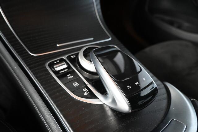 Mercedes-Benz GLC-KLASSE 350e 4MATIC Premium Plus AMG Clima Cruise control Panoramadak Leder Alcantara Navigatie Inruil Mogelijk