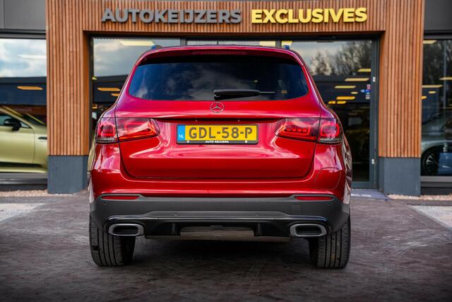 Mercedes-Benz GLC-KLASSE 300e 4MATIC Business Solution AMG Camera Leer Navi Virtual Dash Stoelverw.
