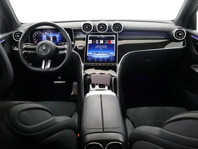 Mercedes-Benz GLC-KLASSE Coupé 300e 4MATIC AMG Line | Panoramadak | Night pakket | Trekhaak | Distronic |