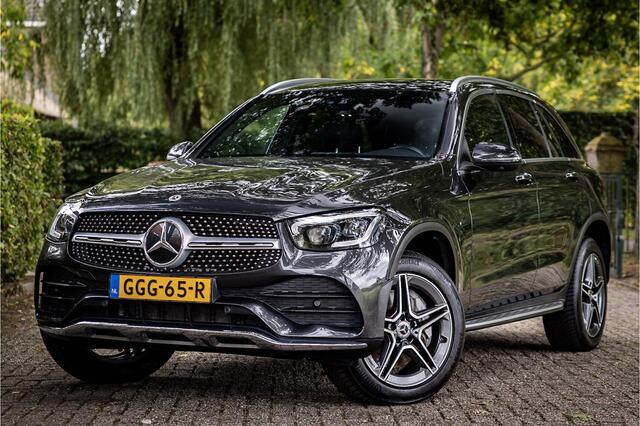 Mercedes-Benz GLC-KLASSE 300de 4MATIC AMG Line Burmester Panorama Trekhaak 360 Camera