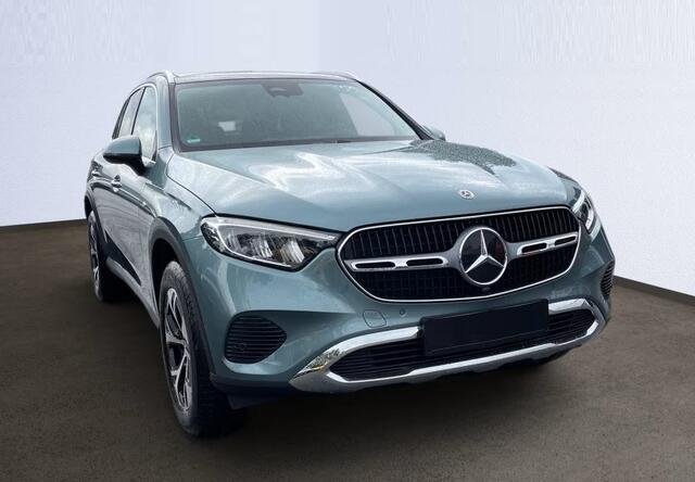 Mercedes-Benz GLC-KLASSE 300de 4MATIC Plug-In Hybrid Avantgarde Panoramadak Memory Trekhaak LED Camera Stuurverwarming Stoelverwarming
