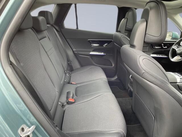 Mercedes-Benz GLC-KLASSE 300de 4MATIC Plug-In Hybrid Avantgarde Panoramadak Memory Trekhaak LED Camera Stuurverwarming Stoelverwarming