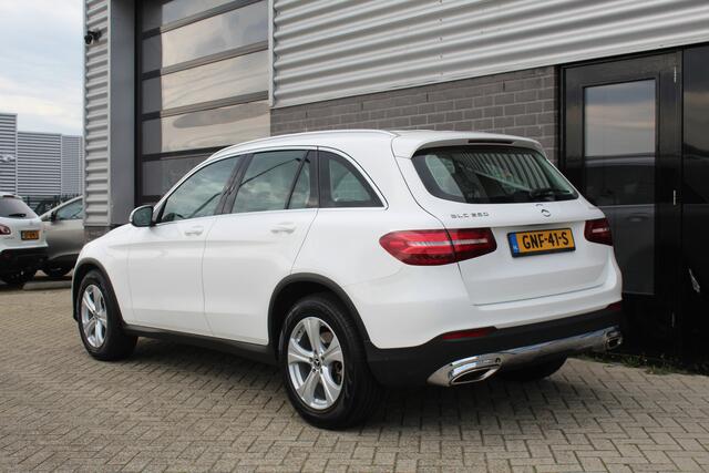 Mercedes-Benz GLC-KLASSE 250 4MATIC Premium Plus / Panoramadak / Leer