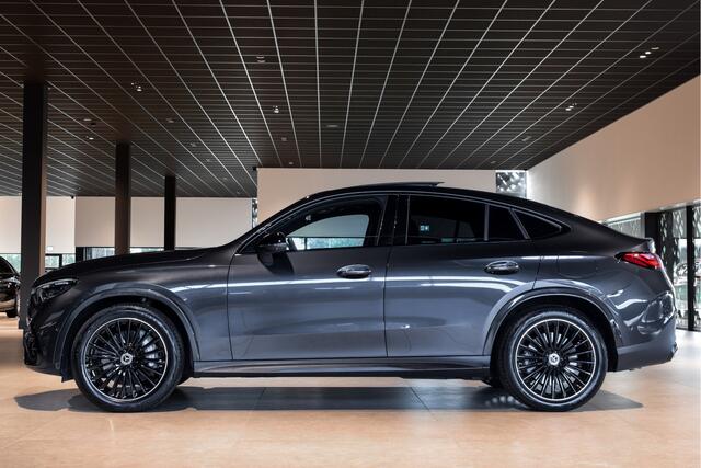 Mercedes-Benz GLC-KLASSE Coupé 300e 4-M AMG|Luchtvering|Achterassturing|ACC|Keyless|360|Mem|Burmester|Night|20"|Night|Trekhaak|Premium Plus