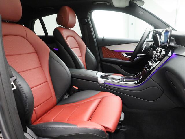 Mercedes-Benz GLC-KLASSE Coupé 300e 4MATIC Business Solution AMG | SCHUIFDAK | CAMERA | SFEERVERLICHTING | STOELVERW.