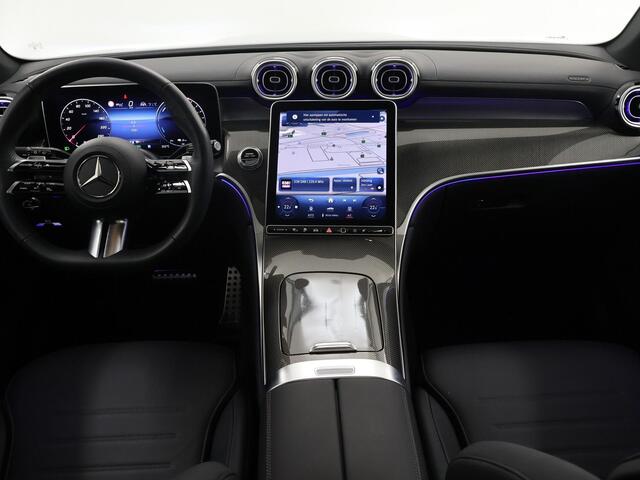 Mercedes-Benz GLC-KLASSE 300e 4MATIC AMG Line | Premium pakket | Panoramadak | Rij-assistentie pakket | Digital Light | Parkeer pakket | 20-Inch |
