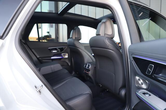 Mercedes-Benz GLC-KLASSE 400e AMG 4-Matic | 381PK | Achterasbesturing | Luchtvering | Pano | Head-up | Keyles-go | Sfeerverlichting | Memory | Distronic | Stuurwielverw. | 2025.