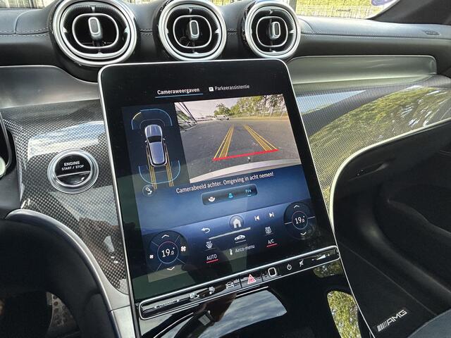Mercedes-Benz GLC-KLASSE 400e 4Matic AMG 381PK // Airmatic // Trekhaak // Achteras besturing // Memory // Treeplanken // 20 inch // Camera
