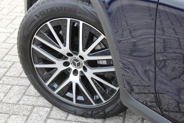 Mercedes-Benz GLC-KLASSE 300e 4MATIC Advantage PANORAMADAK TREKHAAK 19''