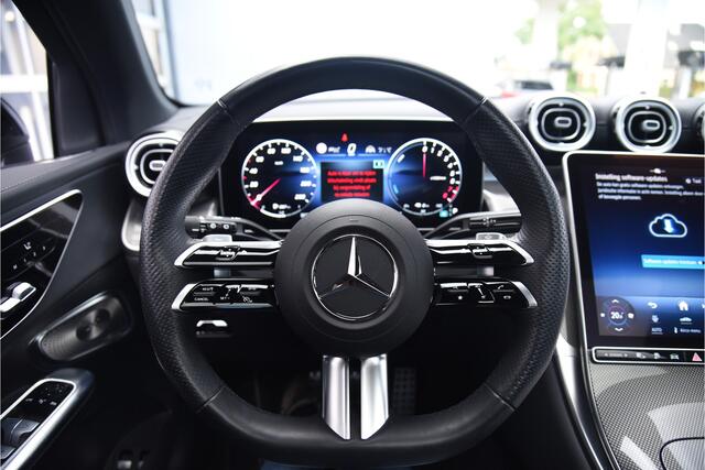 Mercedes-Benz GLC-KLASSE 300e 4MATIC AMG Line