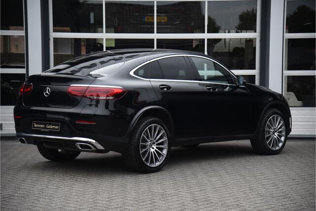 Mercedes-Benz GLC-KLASSE Coupé 300e 4MATIC AMG Line