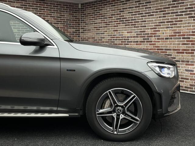 Mercedes-Benz GLC-KLASSE 300e 4MATIC Business Solution AMG | Dak| Dealer onderhouden|
