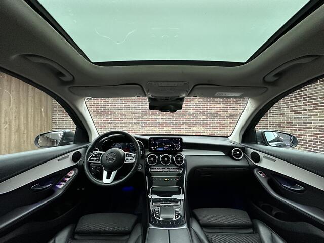 Mercedes-Benz GLC-KLASSE 300e 4MATIC Business Solution AMG | Dak| Dealer onderhouden|