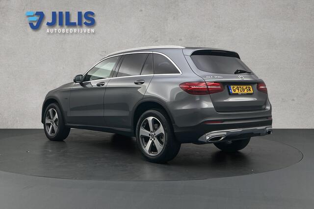 Mercedes-Benz GLC-KLASSE 350e 4MATIC Premium Plus | Elektrisch panoramadak | Leder | Camera | LED | Verwarmde stoelen