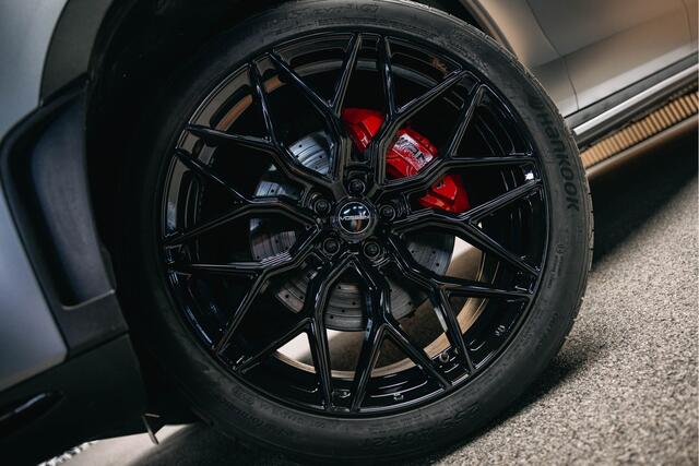 Mercedes-Benz GLC-KLASSE Coupé 300e 4MATIC Business Solution AMG | Grijs matte | Trekhaak | Stoelverwarming voor & achter |