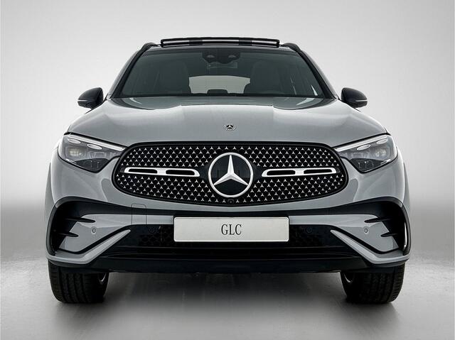 Mercedes-Benz GLC-KLASSE 300e 4MATIC Sport Edition | Trekhaak | Nightpakket | AMG Premium Plus | Rijassistentiepakket Plus | Memorypakket | URBAN GUARD voertuigbescherming plus | Winter pakket | KEYLESS GO-comfortpakket | Parkeerpakket met 360°-camera |