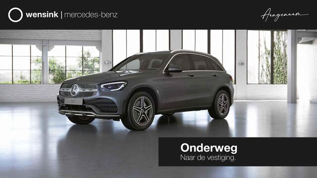 Mercedes-Benz GLC-KLASSE 200 Business Solution AMG | Widescreen | Lederen bekleding | Getint glas | Alarm |