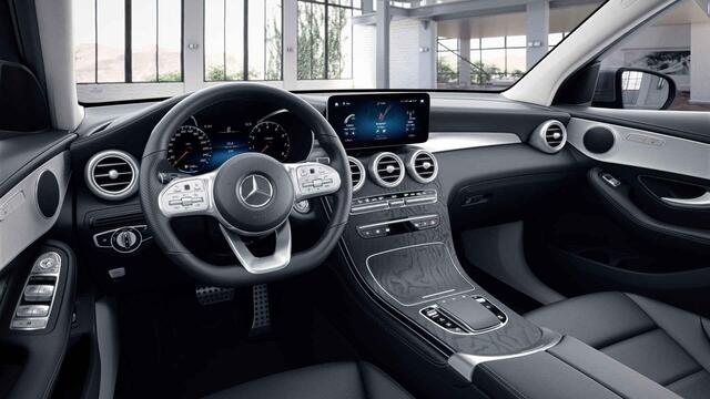 Mercedes-Benz GLC-KLASSE 200 Business Solution AMG | Widescreen | Lederen bekleding | Getint glas | Alarm |