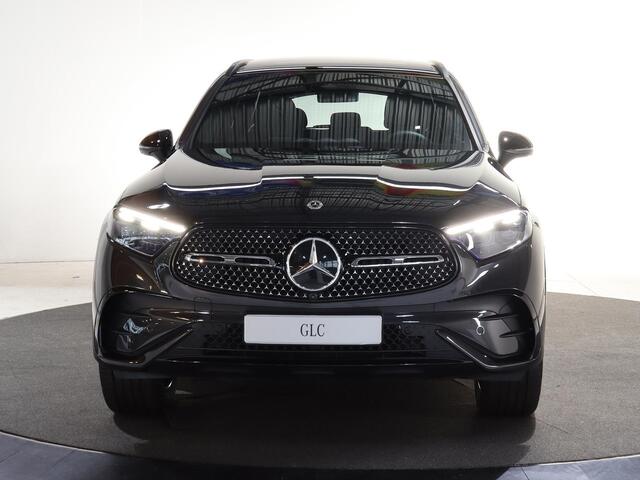 Mercedes-Benz GLC-KLASSE 300e 4MATIC Sport Edition | Panoramaschuifdak | Night | Premium pakket | 360° camera |