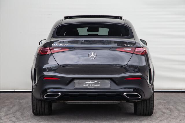 Mercedes-Benz GLC-KLASSE Coupé 300e 4MATIC AMG Premium, Pano, Nightpack, Leder Exclusief, 2024
