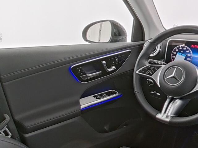 Mercedes-Benz GLC-KLASSE 300 e 4MATIC Plug-In Hybride Trekhaak | Sfeerverlichting | 19 Inch Velgen | Stuur en Stoelverwarming | Memory Voorstoelen. Inclusief 24 maanden MB Certified garantie voor Europa.