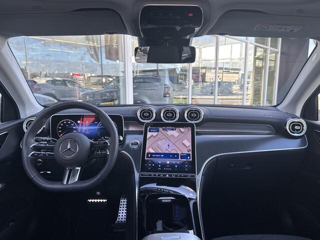 Mercedes-Benz GLC-KLASSE 300e 4MATIC AMG Line