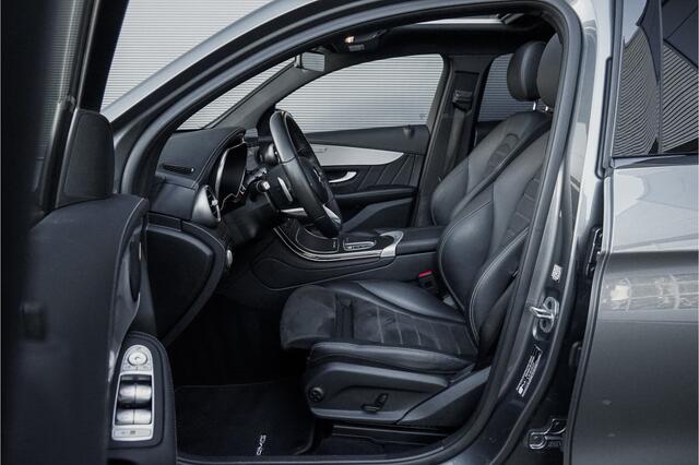 Mercedes-Benz GLC-KLASSE Coupé 300e 4M AMG Line Night Pano 360° Camera 19"