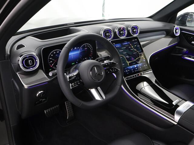 Mercedes-Benz GLC-KLASSE 300e 4MATIC Sport Edition | Panoramaschuifdak | Premium Plus | Rijassistentiepakket plus | Head-up display | Burmester | Nightpakket | Trekhaak |