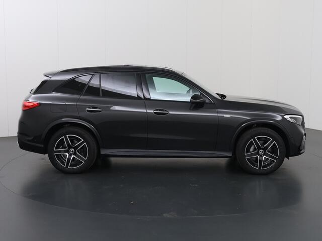 Mercedes-Benz GLC-KLASSE 300e 4MATIC AMG Line | Panoramadak | Trekhaak | Memory | Distronic | Winter pakket | Night pakket |